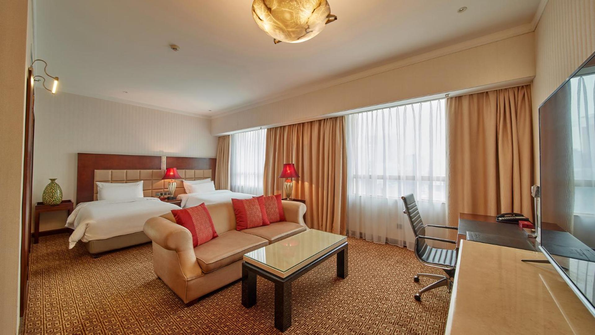 Dong Fang Hotel Guangzhou Exterior foto